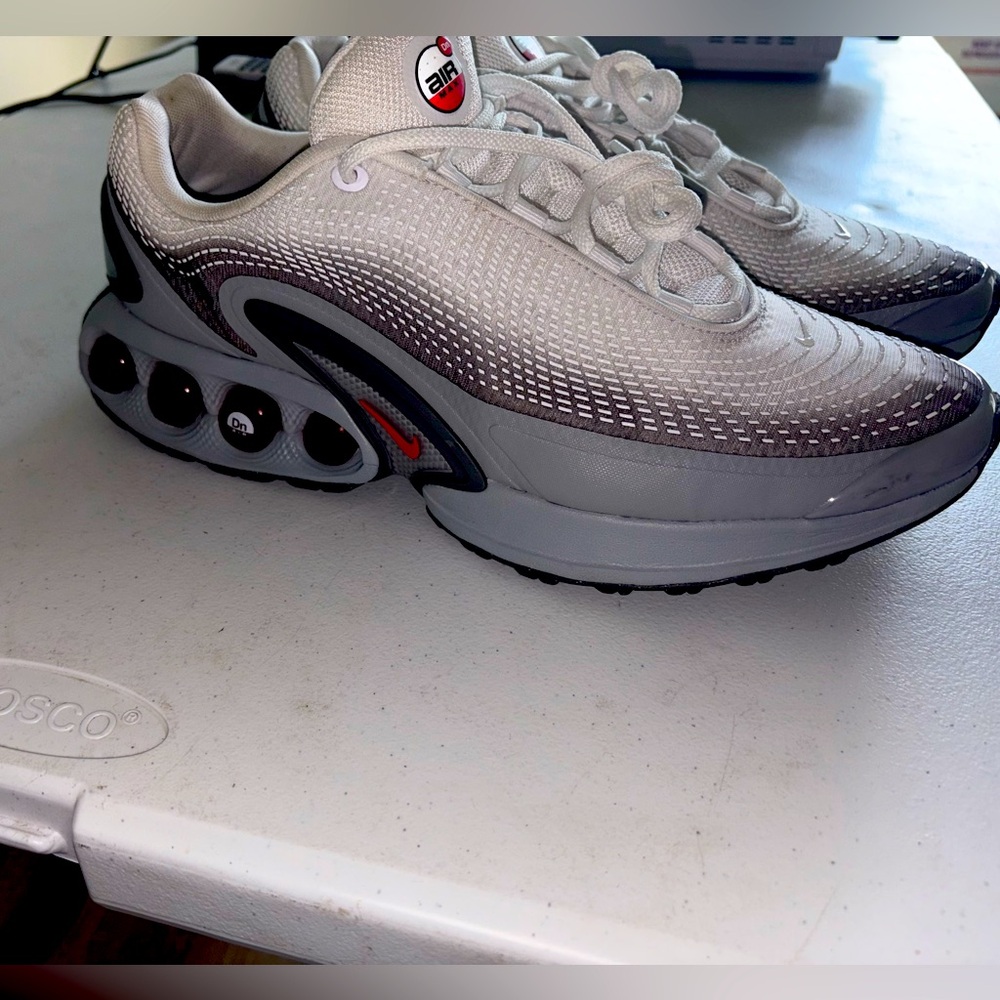 Nike Air Max DN size 11